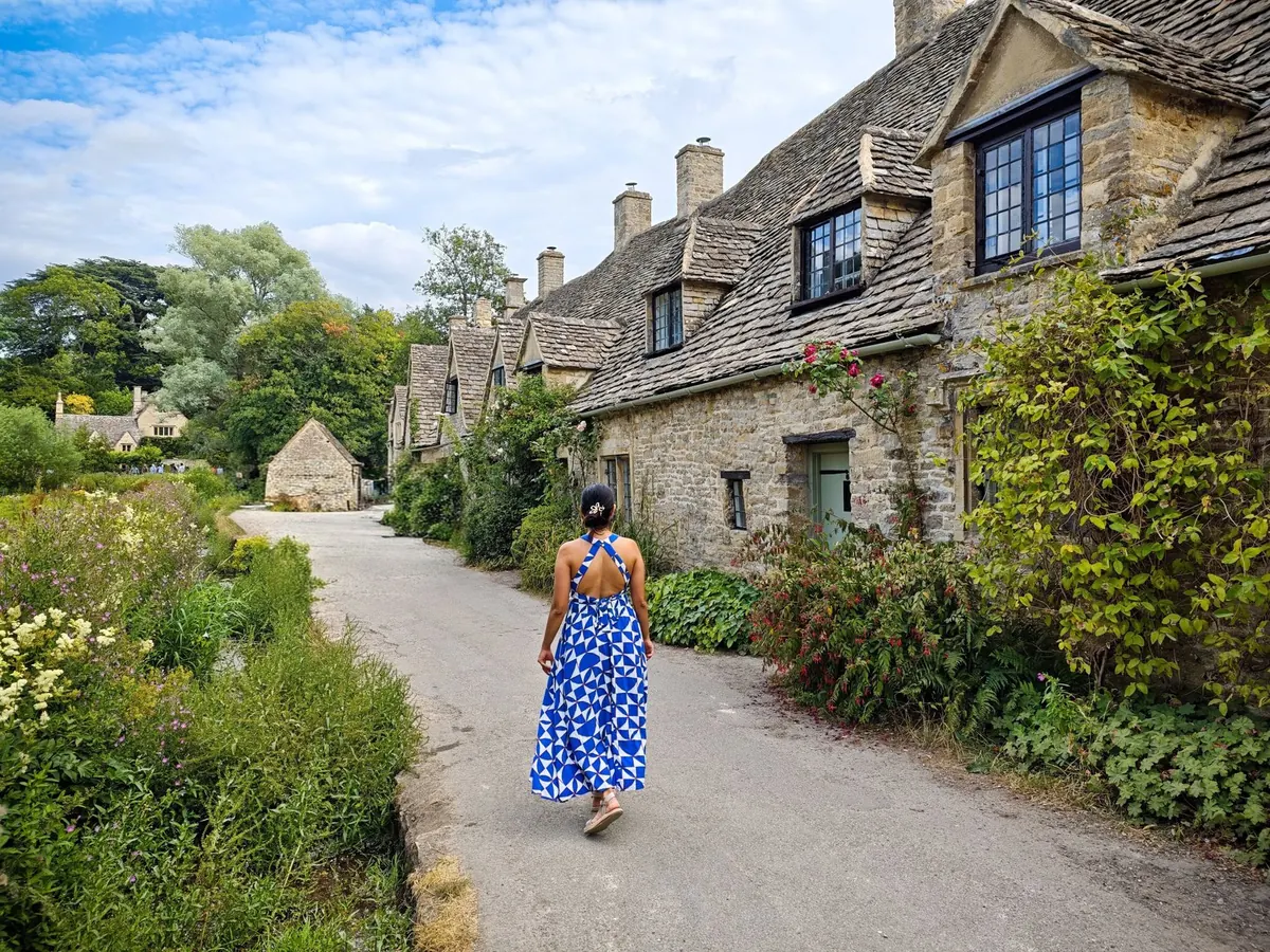 How to Write a Cosy Mystery Set in a British Village: A Beginner's Guide